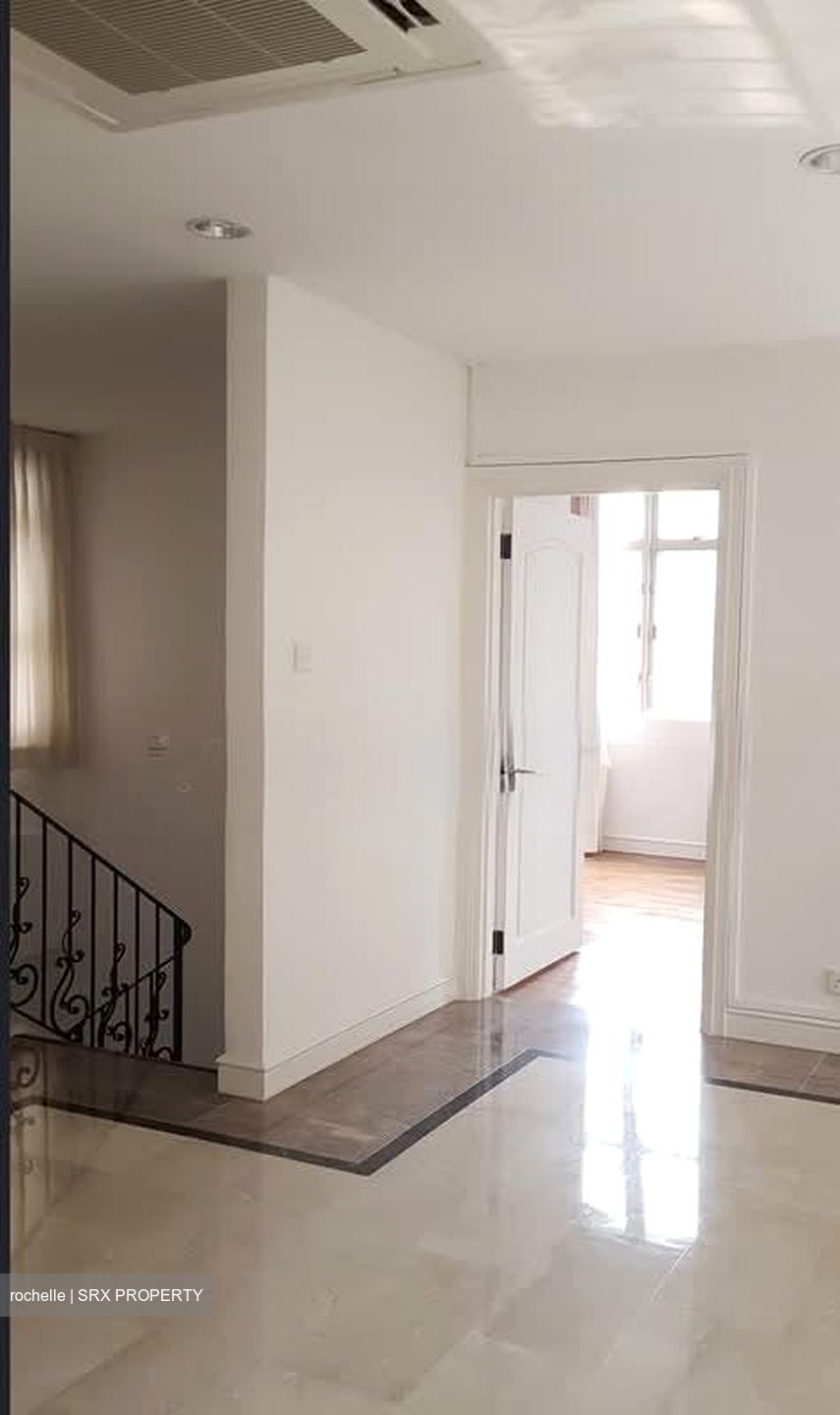 Leonie Condotel (D9), Condominium #585590221